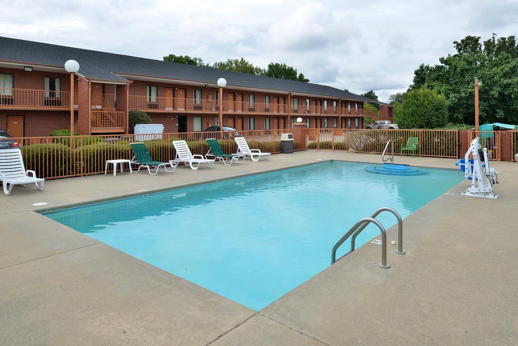 America'S Best Value Inn & Suites Sheridan Exterior foto